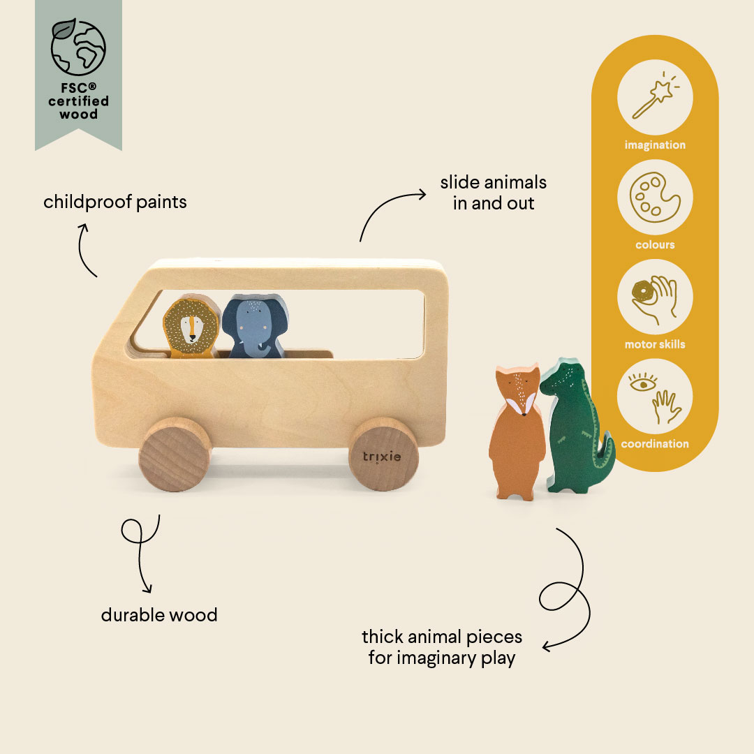 Autobús con animales de madera